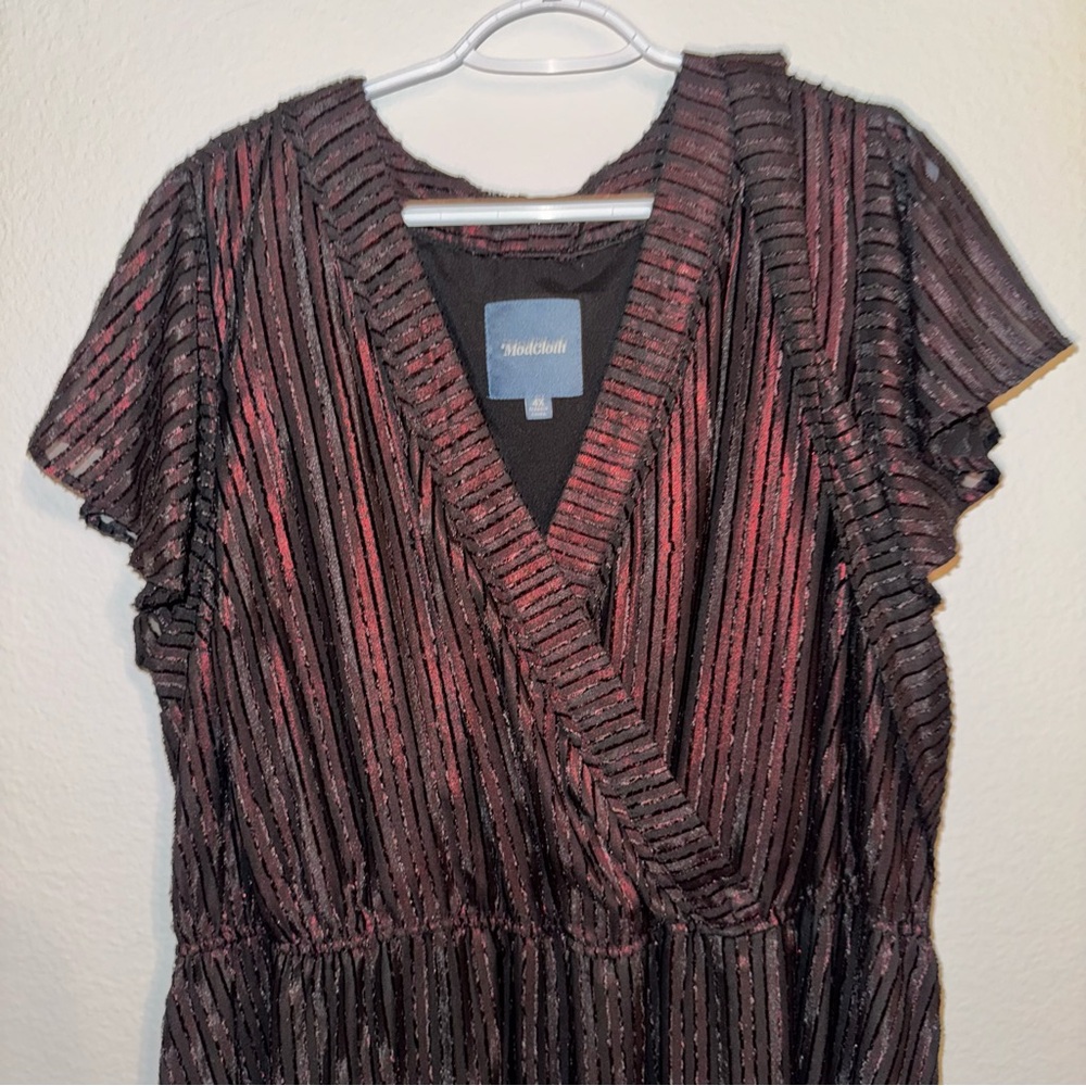 Modcloth Black and Red Textured Dress